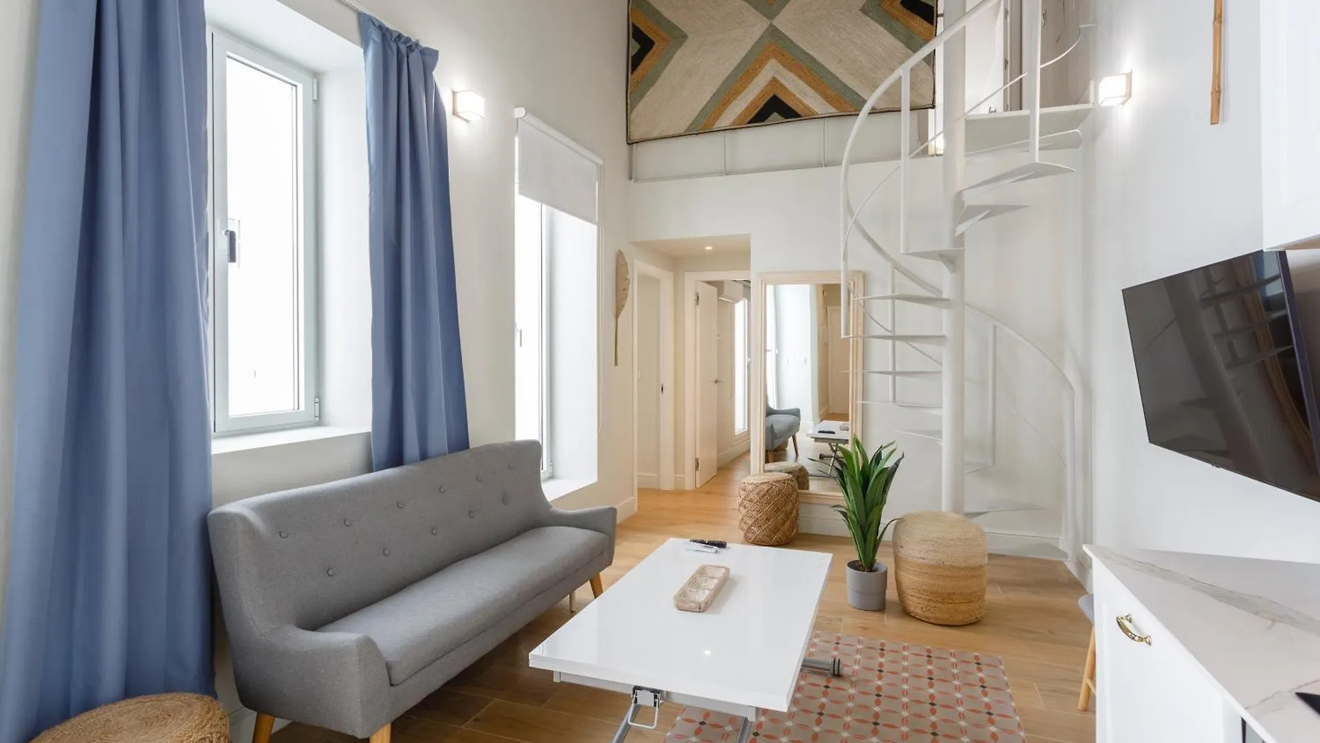 Apartment Casa Manuel De Falla By Cadiz4Rentals Spain